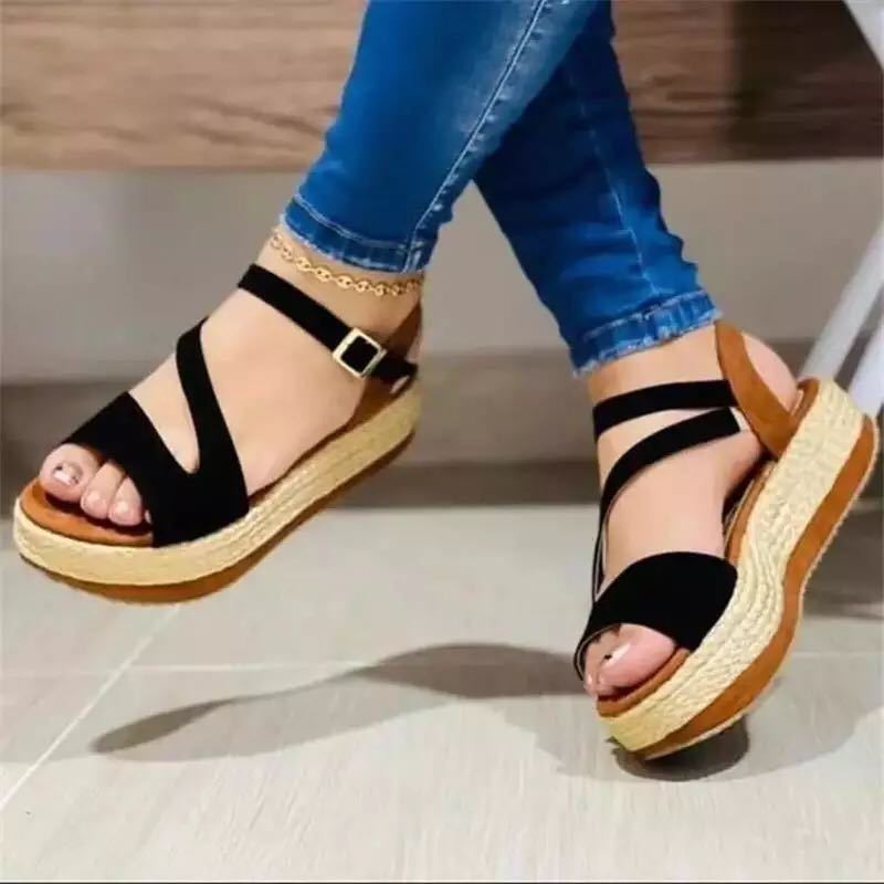 Hollow Buckle Women's Shoes